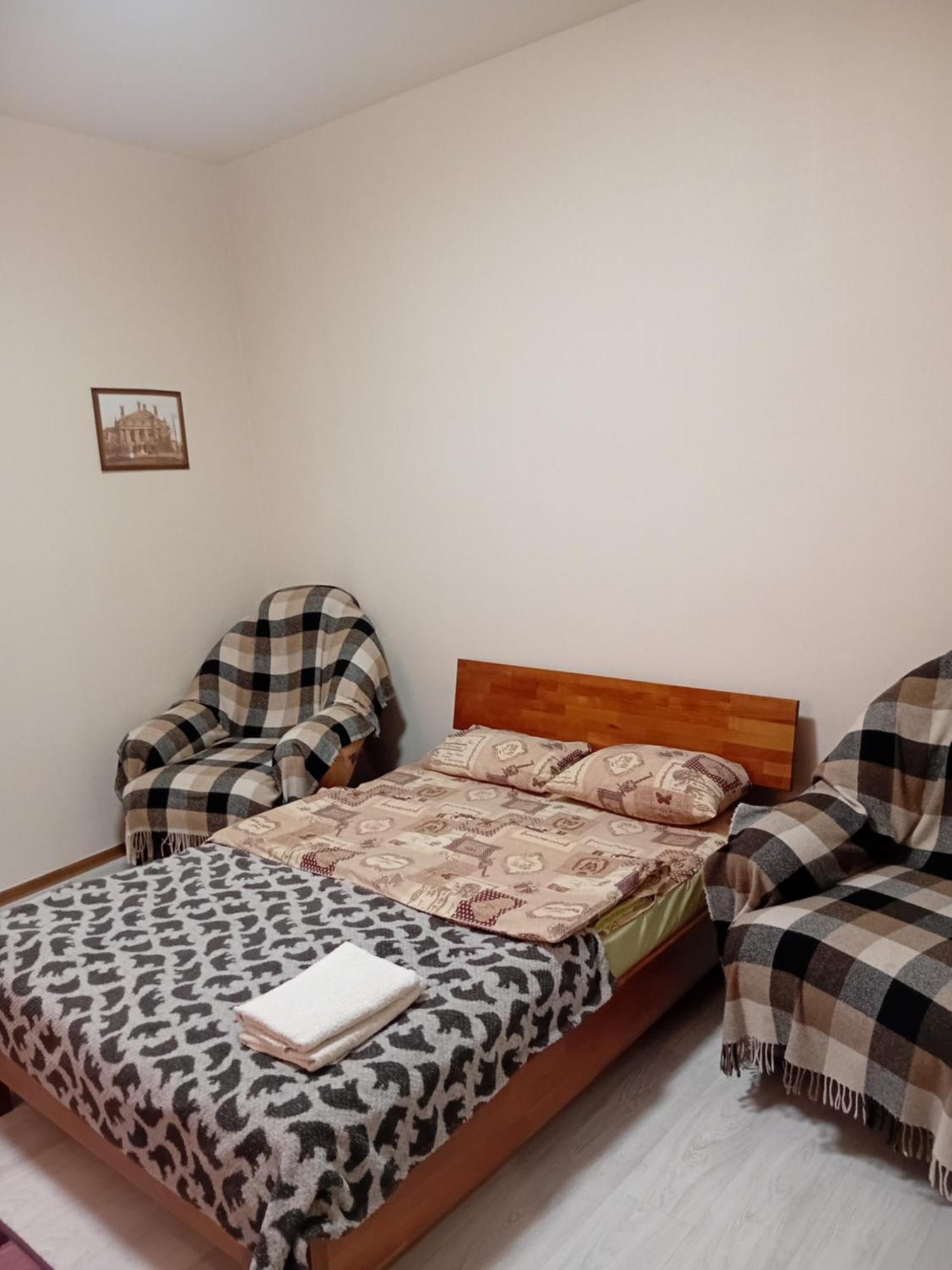 לבוב Two-Bedroom Apartment In 10 Min To The Opera Theatre מראה חיצוני תמונה